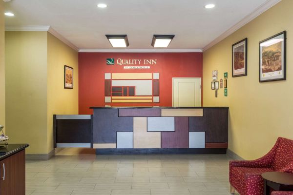 Quality Inn Leesville (Sandy Hill)